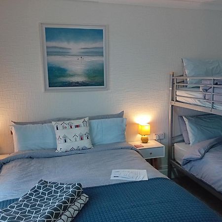 Sea Air B&B Чапел-Сент-Леонардс Экстерьер фото